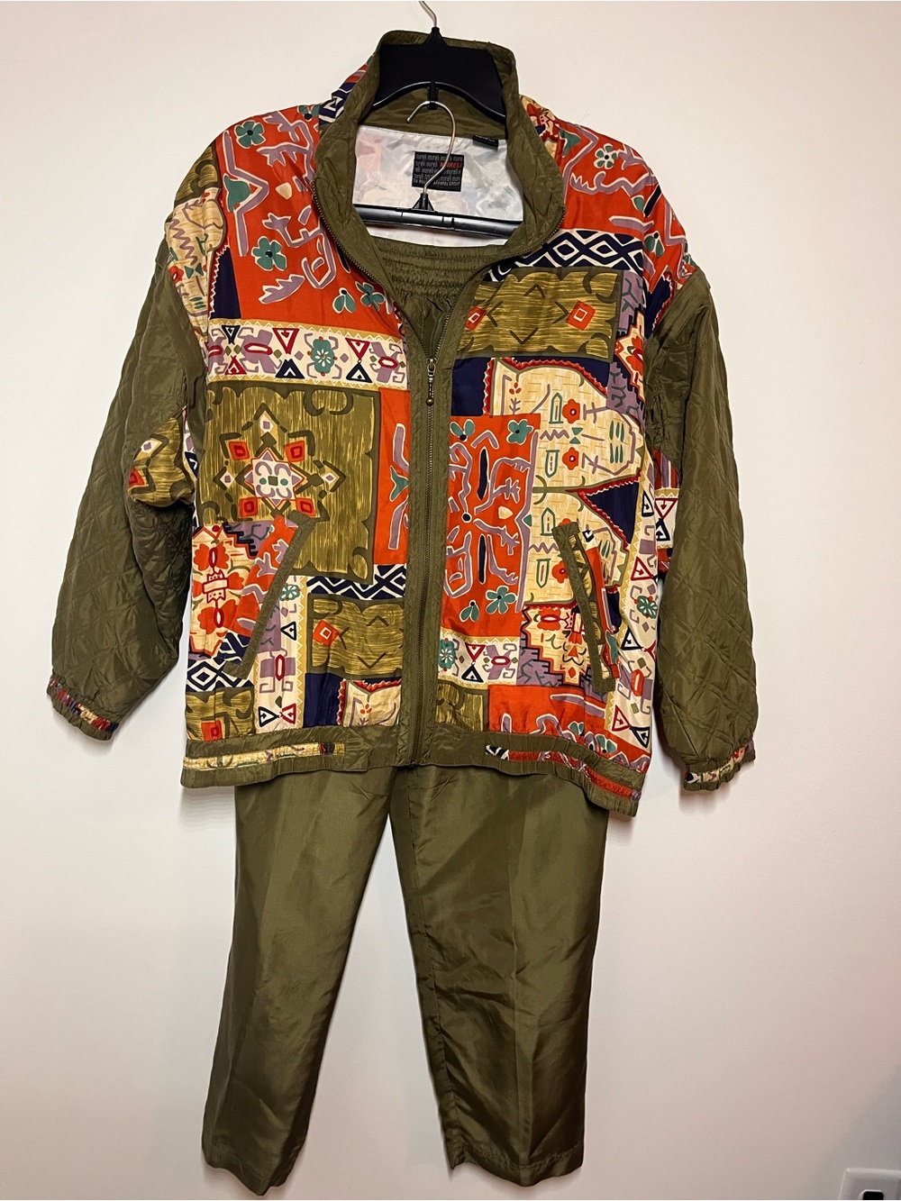 Mureli Vintage Quilted Olive & Multicolor Patchwork Jacket and pant SET - Women